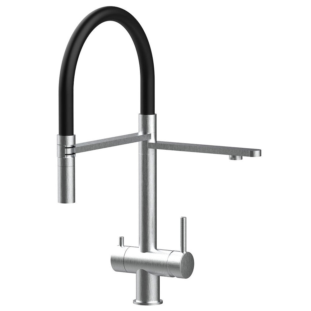 Die Sonstige Levanto Niederdruck Edelstahl matt ist eine moderne Küchenarmatur mit hohem, geschwungenem, schwarzem Auslauf, Einhebelgriff, waagerechtem Arm zur multifunktionalen Nutzung - ideal zur Kombination mit einem Untertisch-Wasserfilter.