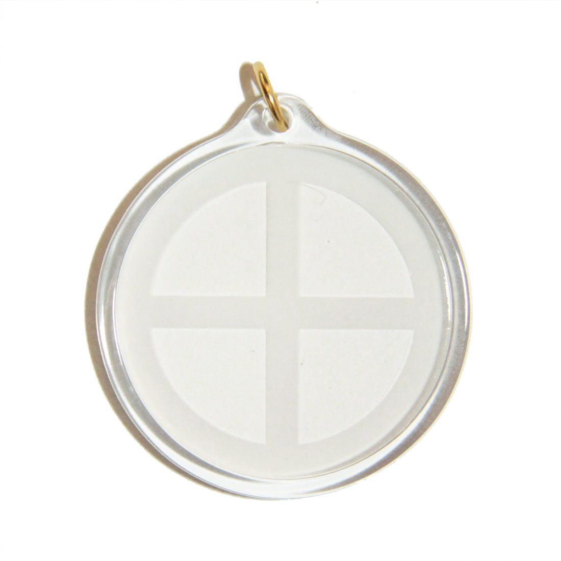 Der UMH Energy 45 ist ein klarer, kreisförmiger Anhänger mit einer goldenen Schlaufe und einem eingravierten Kreuz, das ihn in vier Teile teilt - perfekt als energetisierter Anhänger für den 5G Strahlenschutz, abgebildet auf weißem Hintergrund.