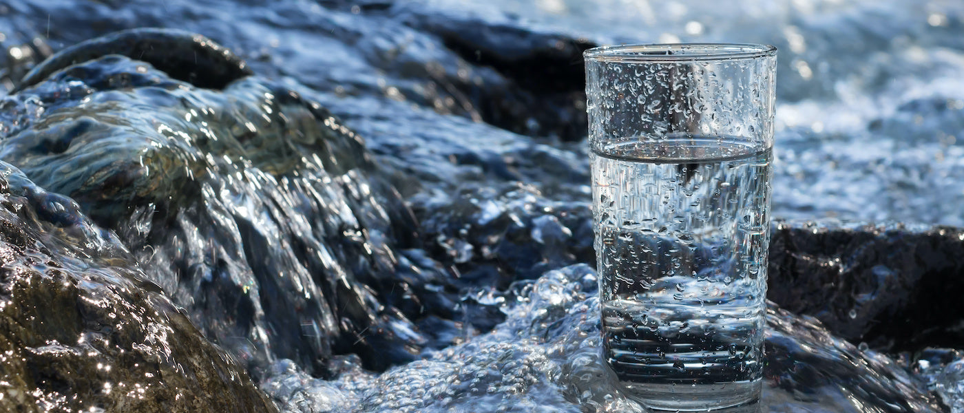 Wasserfilter Untertisch Titelbild