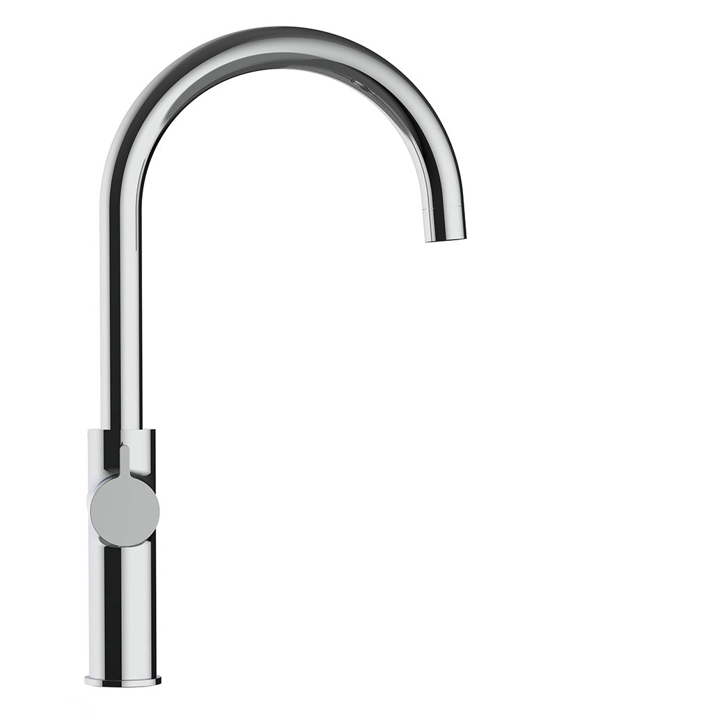 Die Furore NEO 3-Wege-Wasserhahn Chrom ist eine moderne Küchenarmatur mit einem hohen, geschwungenen Auslauf und einem Griff auf einem zylindrischen Sockel, dargestellt auf weißem Grund.