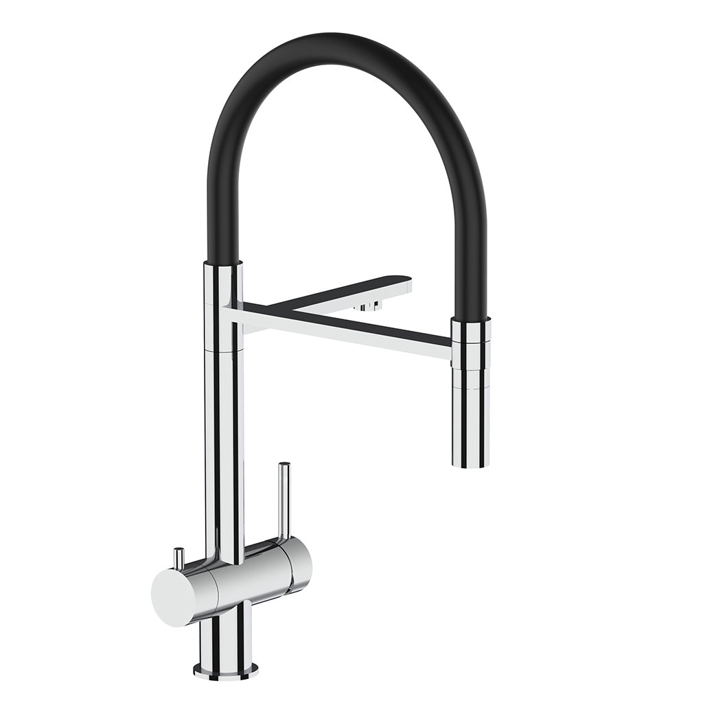 Der Levanto 3-Wege-Wasserhahn Edelstahl ist eine moderne Küchenarmatur mit hohem, geschwungenem, schwarzem Auslauf, verchromter Oberfläche, zylindrischem Fuß, seitlichem Hebelgriff und einer zusätzlichen horizontalen Haltestange.